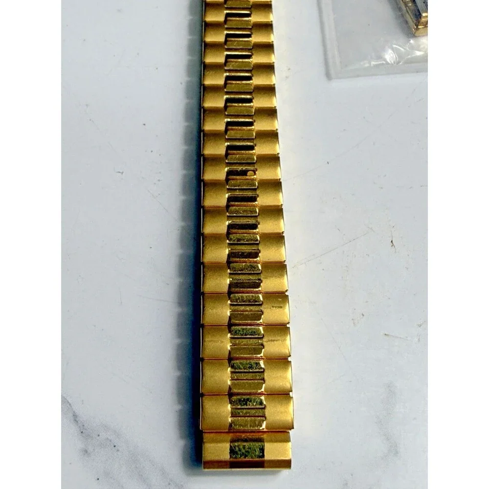 Hadley Roma Vintage Watch Band Gold Micron Plate Expansion 8mm 10mm Long Unused